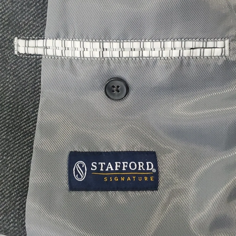 Stafford Signature Blazer With Black Elbow Patches Size 44L - Picture 4 of 5